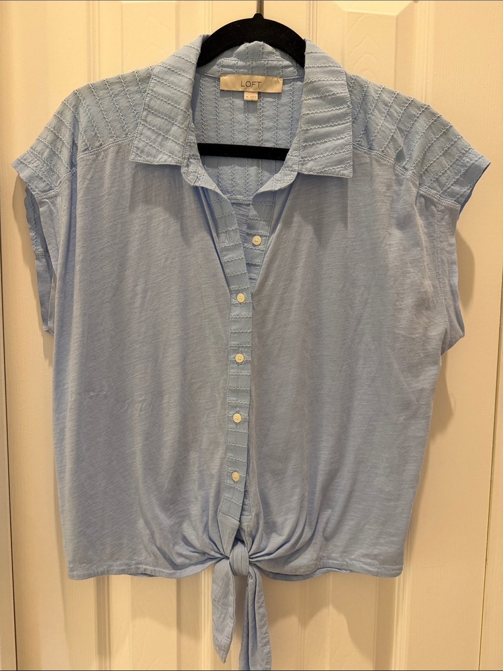 LOFT Light Blue Short-Sleeve Button Front Tie Hem Shirt